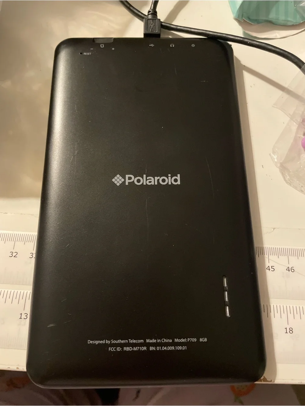 Polaroid Black Tablet with Vibrant Color Display